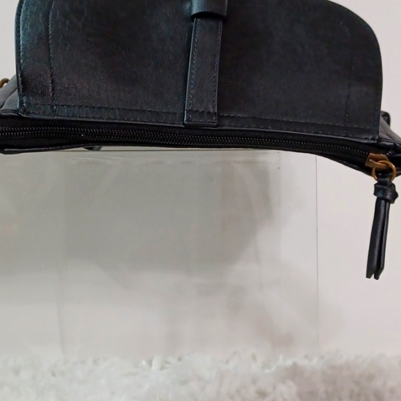 Bueno, Crossbody Flap Closure Bag, Color: Black - Picture 11 of 14